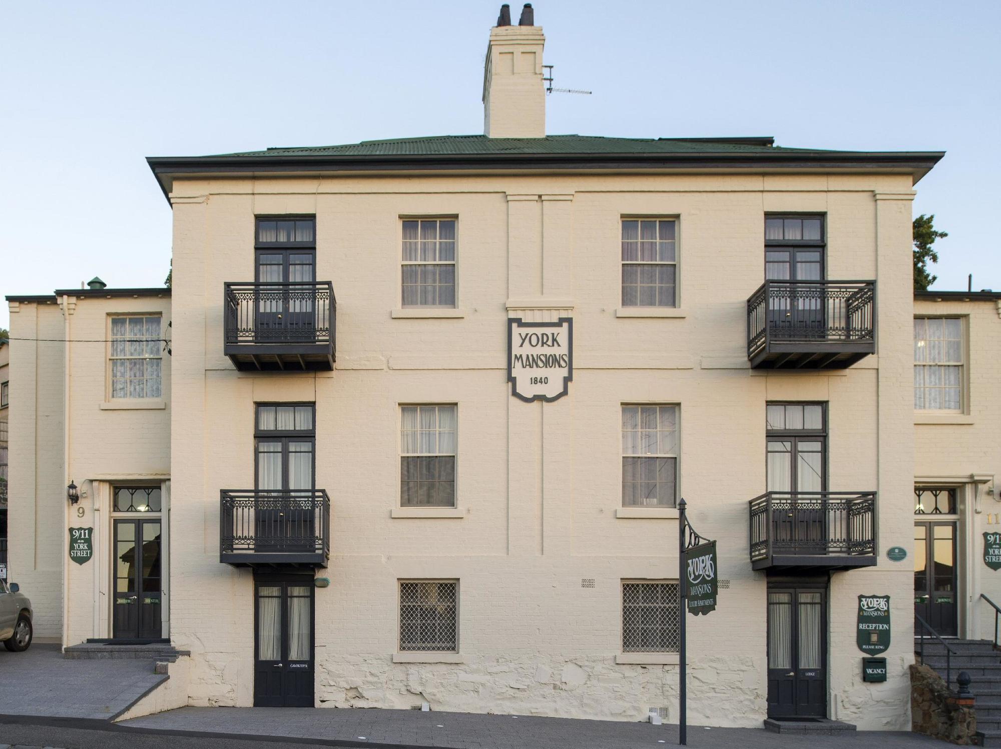 Apartments At York Mansions Launceston Exterior photo